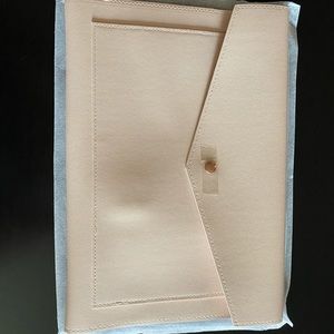 Glass Ladder & Co “The Megan” Clutch in Blush Pink